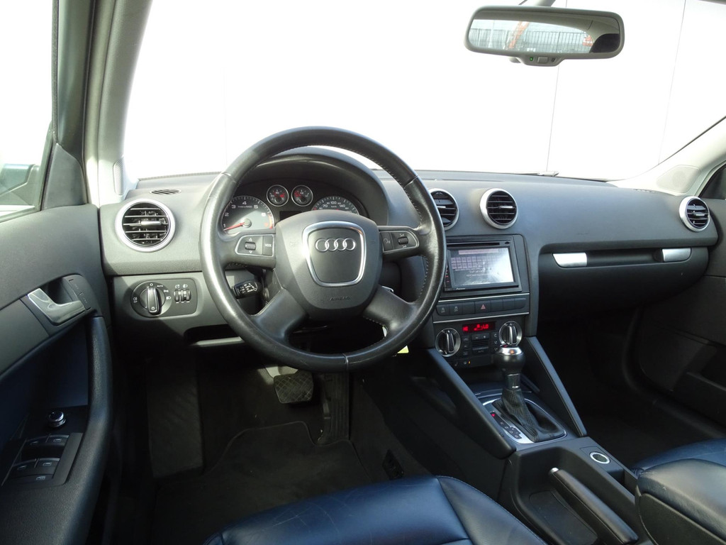 41924962-9.jpg