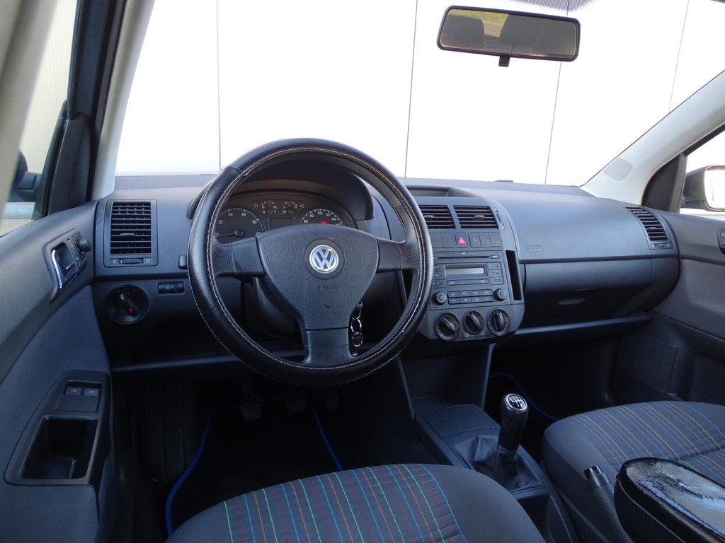 42593475-11.jpg