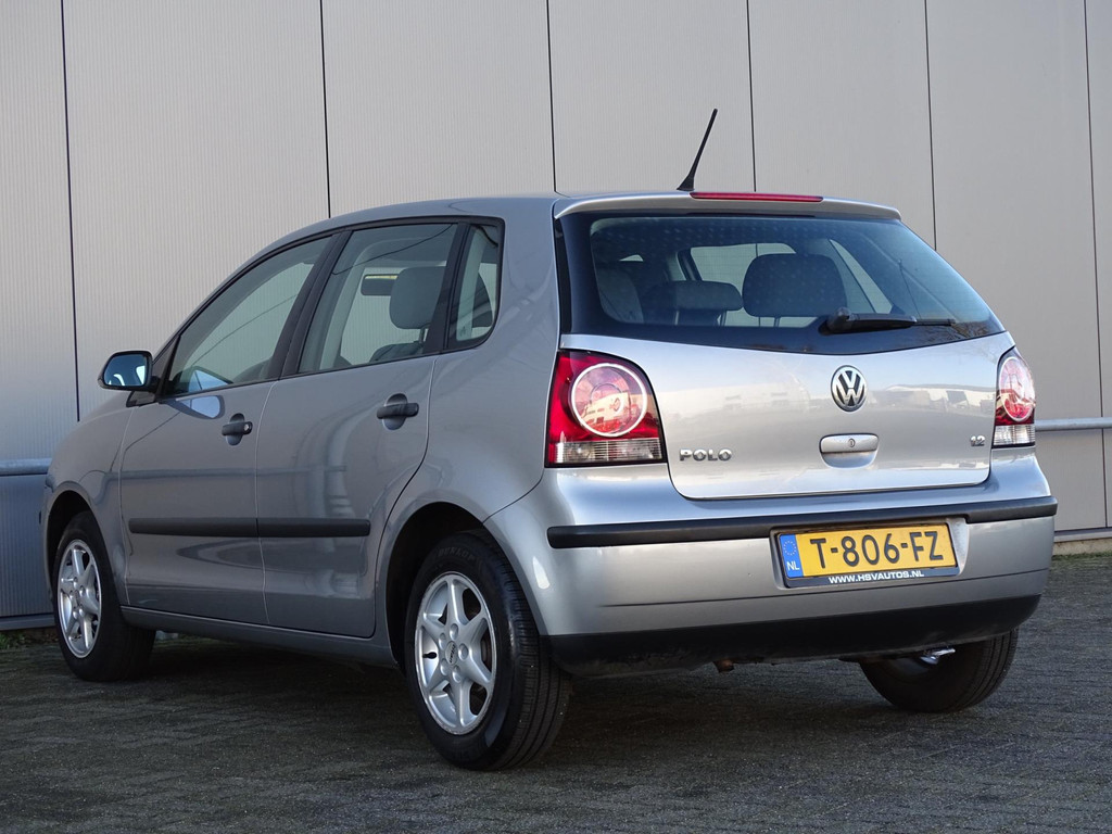 42593475-7.jpg