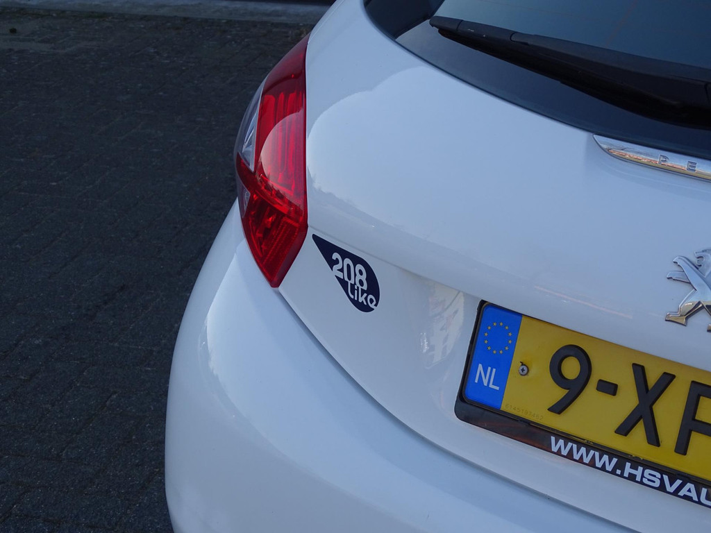 42953881-6.jpg