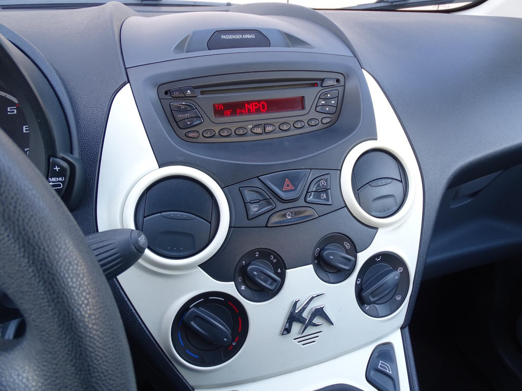 43058865-10.jpg