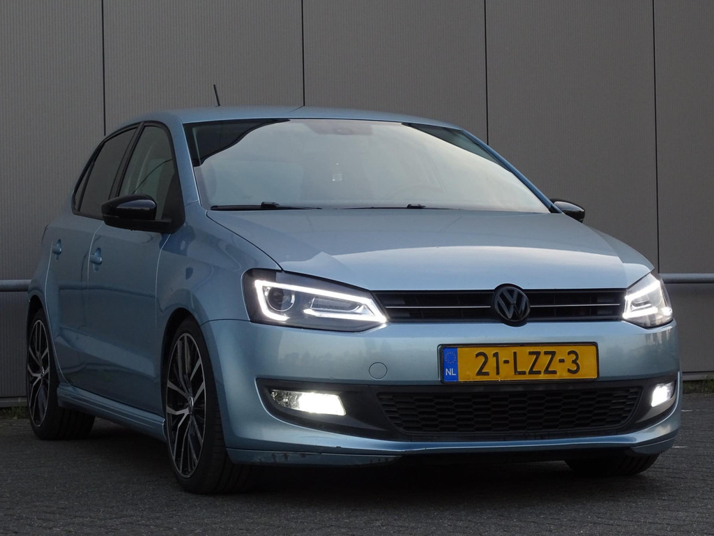 44671172-4.jpg