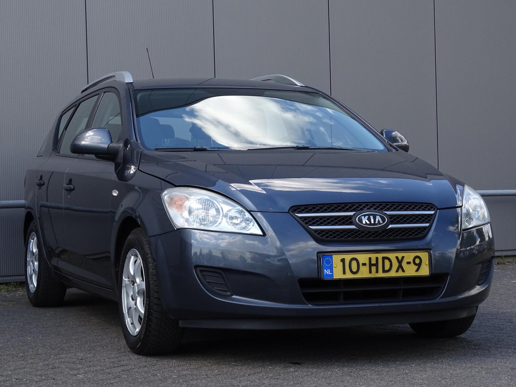 44715864-4.jpg