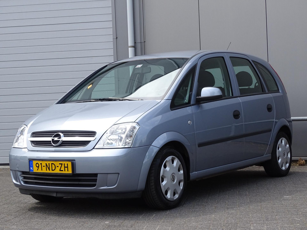 44715999-4.jpg