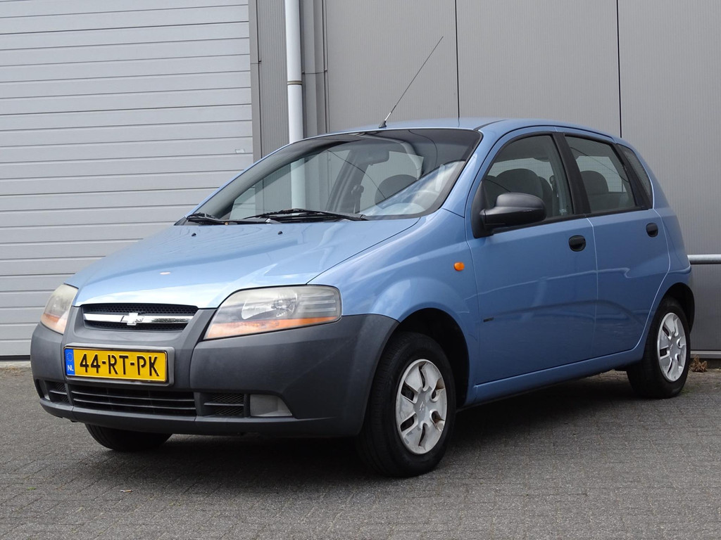 44753559-4.jpg