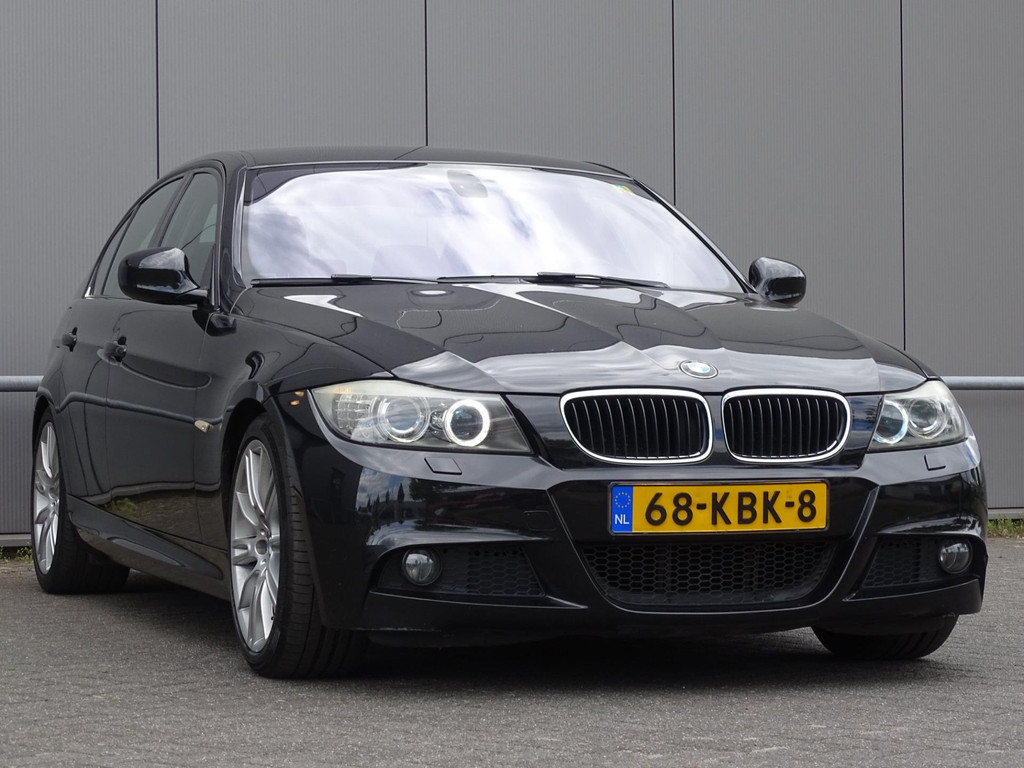 44786009-4.jpg