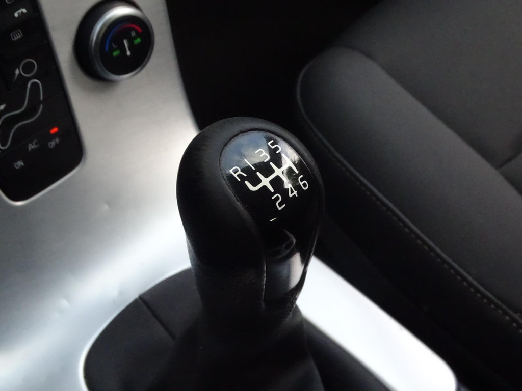 44929889-12.jpg