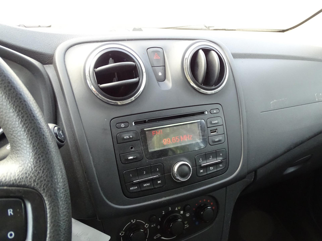 44990800-10.jpg