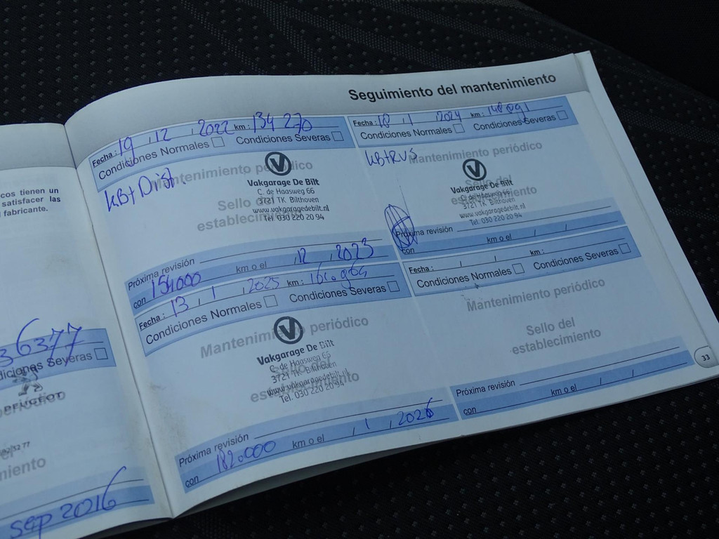 45687811-13.jpg
