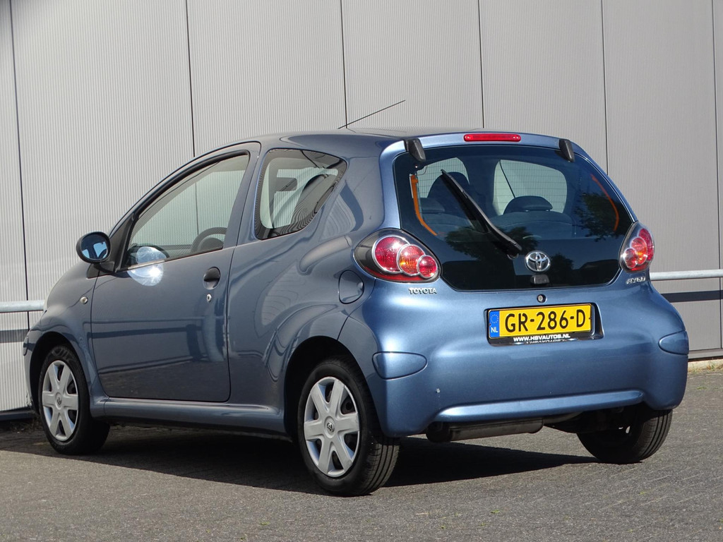 45826851-5.jpg