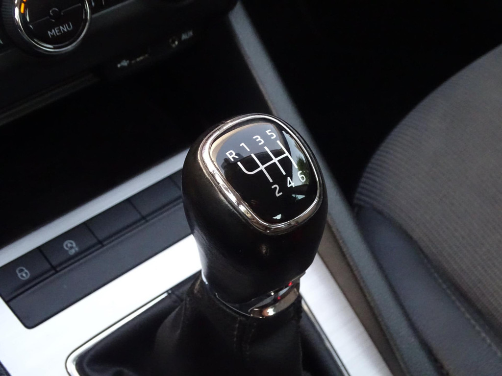 45910674-11.jpg