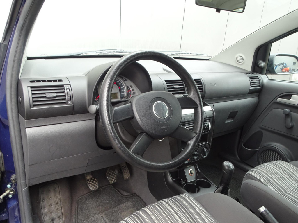 45911340-9.jpg