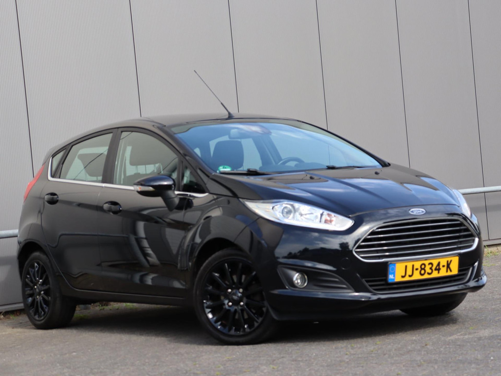 46220120-2.jpg