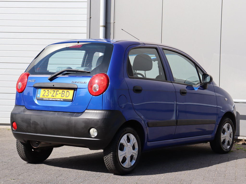46300795-6.jpg