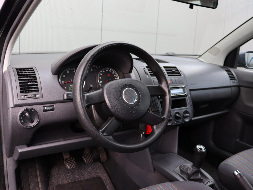 46710620-9.jpg