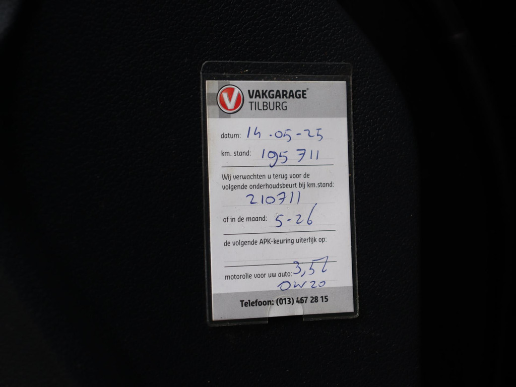 46711069-13.jpg