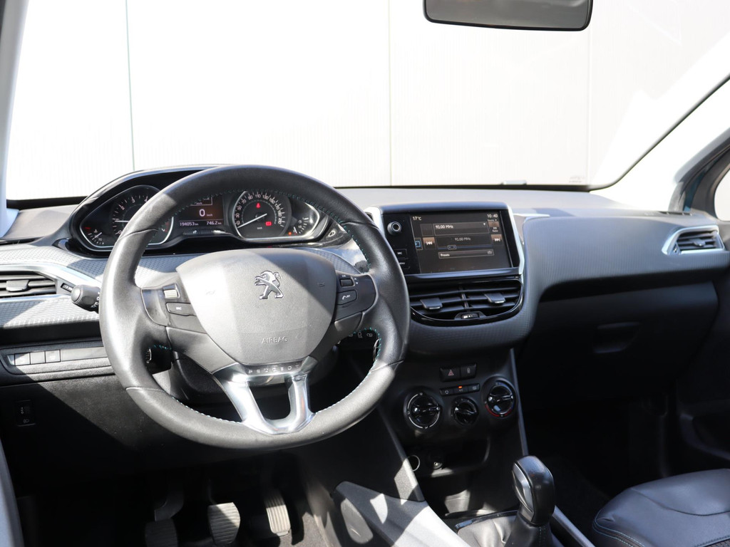 47203728-9.jpg