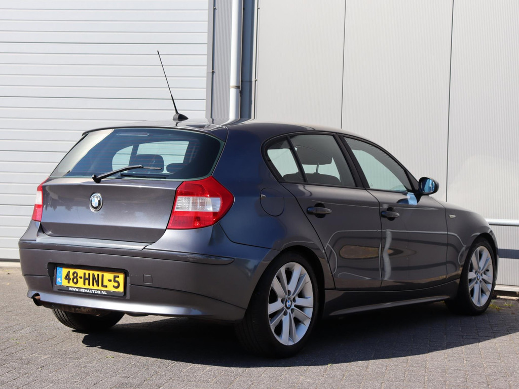 47222957-6.jpg