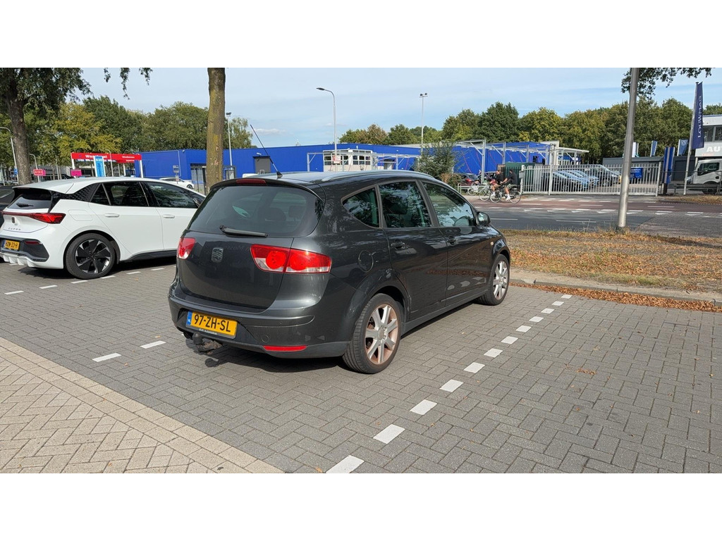 47985025-5.jpg